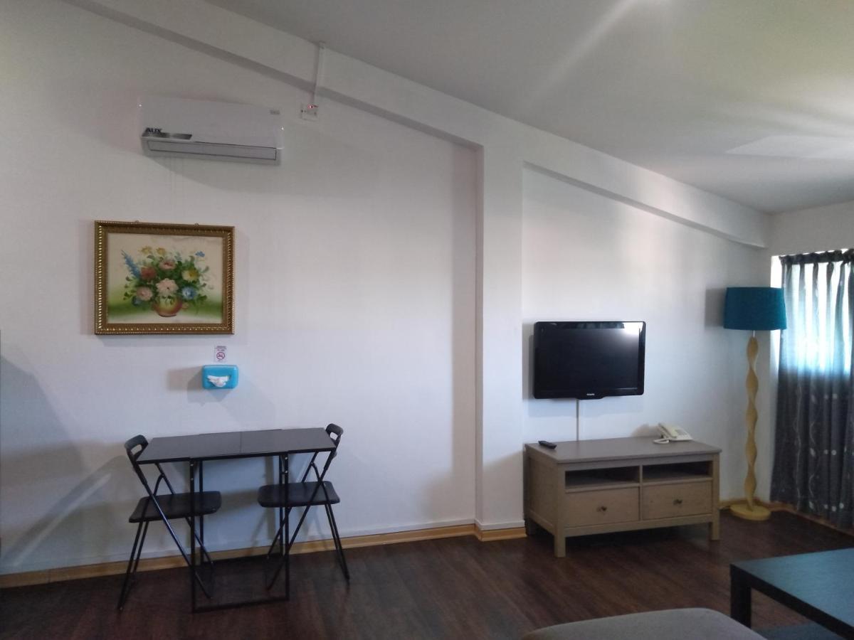 Ginasuite Kompleks27 Hotel Bandar Seri Begawan Exteriör bild