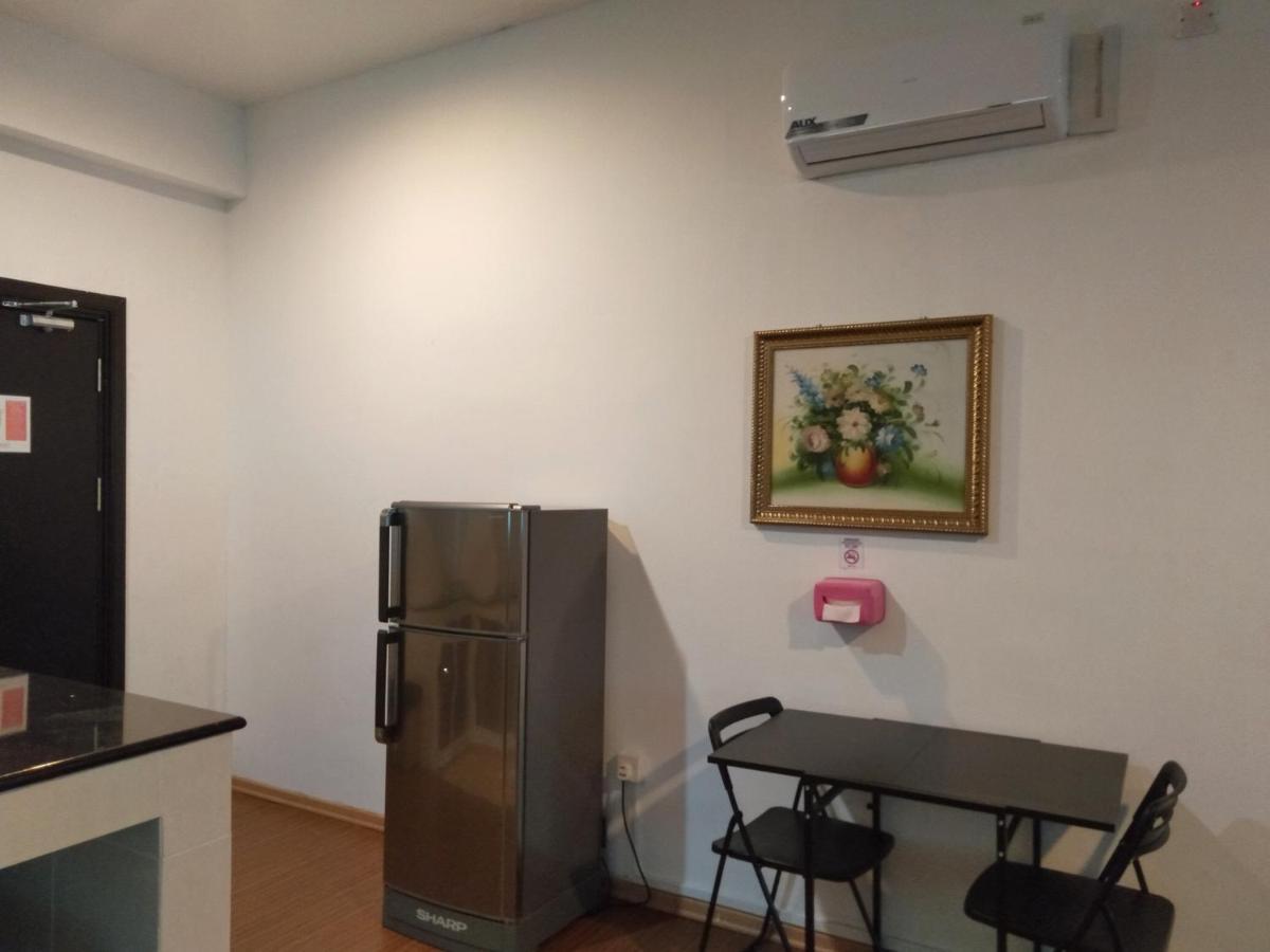 Ginasuite Kompleks27 Hotel Bandar Seri Begawan Exteriör bild