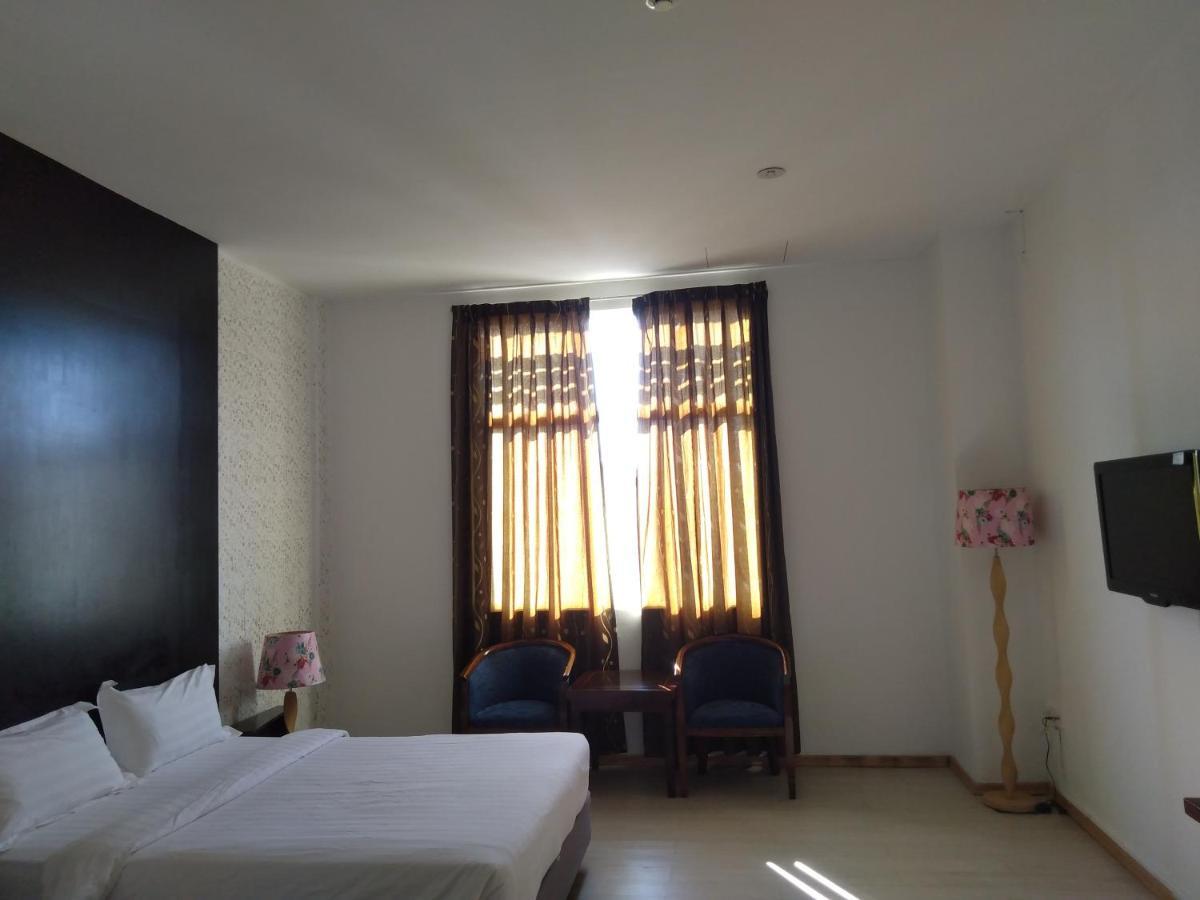 Ginasuite Kompleks27 Hotel Bandar Seri Begawan Exteriör bild