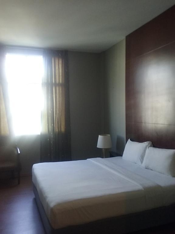 Ginasuite Kompleks27 Hotel Bandar Seri Begawan Exteriör bild