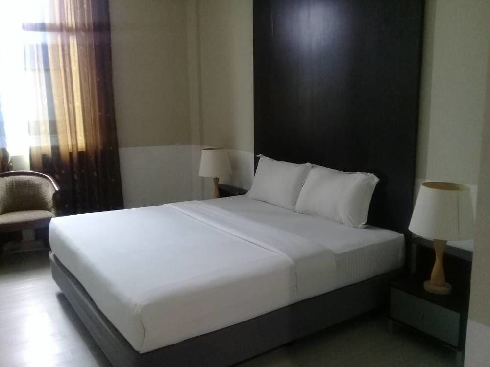 Ginasuite Kompleks27 Hotel Bandar Seri Begawan Exteriör bild