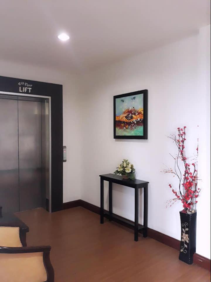 Ginasuite Kompleks27 Hotel Bandar Seri Begawan Exteriör bild